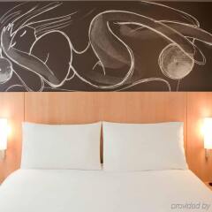 Отель ibis Paris Sacré Coeur комната для гостей фото 3