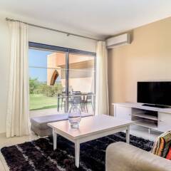 Апартаменты Amendoeira Golf Resort - Apartments and villas комната для гостей фото 15