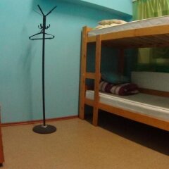 Party Train Hostel комната для гостей