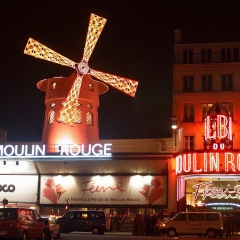 Отель Ibis Paris Montmartre Париж вид на фасад