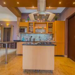 Отель OYO 12159 Home Luxury 2BHK Near Goa Airport Гоа в номере фото 2