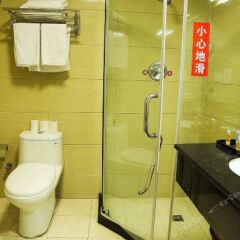 Ruifeng Hotel ванная