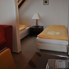 Hotel Svornost сейф в номере