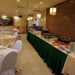 Hotel Royal @ Queens фото 2