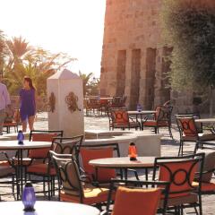 Отель Movenpick Resort & Spa Dead Sea