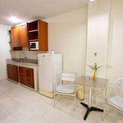 Отель Bella Villa Serviced Apartments Таиланд, Паттайя - 13 отзывов об отеле, цены и фото номеров - забронировать отель Bella Villa Serviced Apartments онлайн в номере