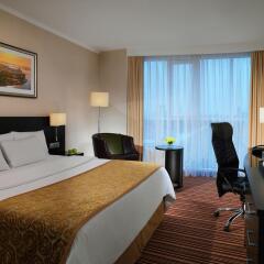Гостиница Courtyard by Marriott Санкт-Петербург Пушкин комната для гостей фото 4