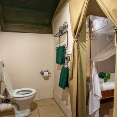 Maramba River Lodge in Livingstone, Zambia from 144$, photos, reviews - zenhotels.com bathroom photo 3
