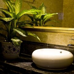 Отель Xiamen Alice Theme Hotel Китай, Сямынь - отзывы, цены и фото номеров - забронировать отель Xiamen Alice Theme Hotel онлайн ванная фото 3