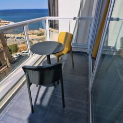 Отель Gold Lion Residensea Сан Джулианс балкон