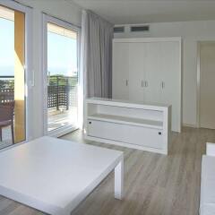 Hotel Vienna in Lido di Jesolo, Italy from 114$, photos, reviews - zenhotels.com guestroom photo 4