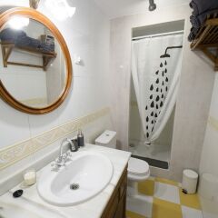 Отель New Offer La Latina Madrid Мадрид ванная