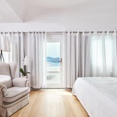 Отель Kirini Santorini комната для гостей