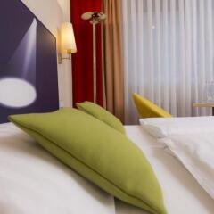 Отель Ibis Styles An Der Oper Берлин комната для гостей фото 6