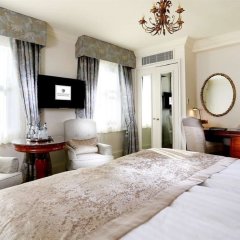 The Randolph Hotel, by Graduate Hotels in Oxford, United Kingdom from 433$, photos, reviews - zenhotels.com guestroom photo 3