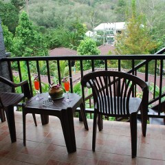Отель The Hill Resort балкон фото 2