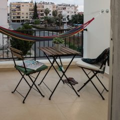 Отель Paphos Love Shack Apartment Кипр, Пафос - отзывы, цены и фото номеров - забронировать отель Paphos Love Shack Apartment онлайн балкон
