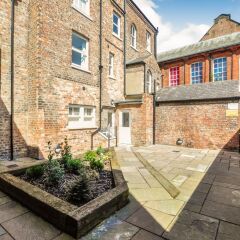 Апартаменты Apartment 8 Bluebridge Court