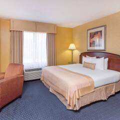 Wingate by Wyndham - Greenville-Airport in Gramling, United States of America from 93$, photos, reviews - zenhotels.com guestroom