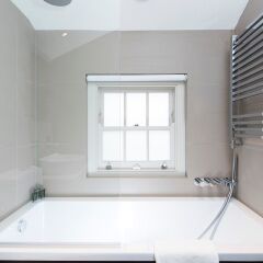 Отель Bright 1BR flat in West London Великобритания, Лондон - отзывы, цены и фото номеров - забронировать отель Bright 1BR flat in West London онлайн ванная фото 2
