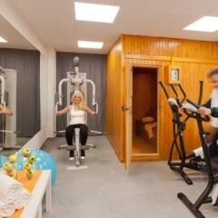 Hotel Elvilla Castejon фитнесс-зал фото 4