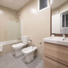 Отель You Stylish Eixample Dreta 10 Испания, Барселона - отзывы, цены и фото номеров - забронировать отель You Stylish Eixample Dreta 10 онлайн ванная