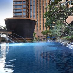 Отель Berjaya Times Square Hotel, Kuala Lumpur Малайзия, Куала-Лумпур - 1 отзыв об отеле, цены и фото номеров - забронировать отель Berjaya Times Square Hotel, Kuala Lumpur онлайн бассейн фото 3