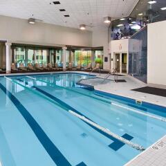 Отель Fairfield Inn & Suites by Marriott Columbus Airport США, Колумбус - отзывы, цены и фото номеров - забронировать отель Fairfield Inn & Suites by Marriott Columbus Airport онлайн бассейн фото 2