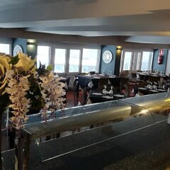Hotel Mont Blanc фитнесс-зал