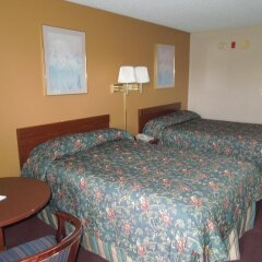 Отель Econo Lodge Columbus Колумбус комната для гостей фото 5