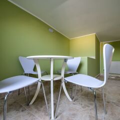 Ostriv Hostel бассейн