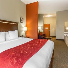 Comfort Suites Urbana Champaign University Area In Mahomet