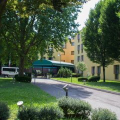 Отель Holiday Inn Milan Linate Airport Пескьера-Борромео фото 2