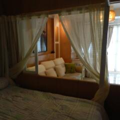Отель Friendly Jomtien Plaza Condotel Таиланд, Паттайя - отзывы, цены и фото номеров - забронировать отель Friendly Jomtien Plaza Condotel онлайн комната для гостей фото 3