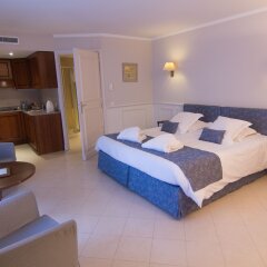 Отель Villa d'Estelle Франция, Канны - отзывы, цены и фото номеров - забронировать отель Villa d'Estelle онлайн комната для гостей фото 4