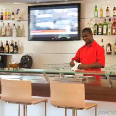 ibis Abidjan Marcory in Abidjan, Cote d'Ivoire from 138$, photos, reviews - zenhotels.com