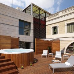Отель Eurostars BCN Design с домашними животными