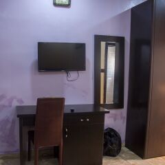 Отель Sweet Season Luxury Suites удобства в номере