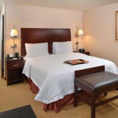 Отель Hampton Inn & Suites Tacoma-Mall США, Такома - отзывы, цены и фото номеров - забронировать отель Hampton Inn & Suites Tacoma-Mall онлайн комната для гостей
