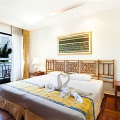 Отель Allamanda Laguna Phuket сейф в номере