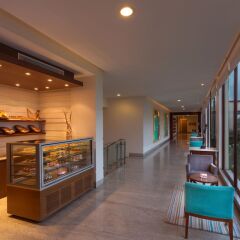 Отель Four Points by Sheraton New Delhi, Airport Highway спа
