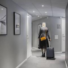 Отель Linneplatsens Hotell & Vandrarhem Гётеборг фитнесс-зал