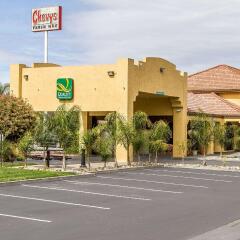 Отель Quality Inn & Suites Гилрой парковка