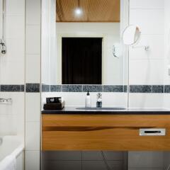 GLO Hotel Espoo Sello ванная