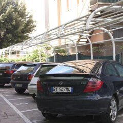 Отель Residence Eurogarden парковка