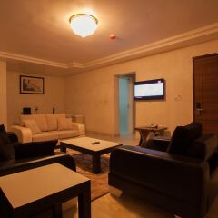Отель Caledonian Suites комната для гостей
