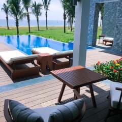 Отель Vinpearl Resort & Spa Hoi An бассейн фото 2