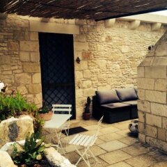 Отель Masseria Vittoria Верноле с домашними животными