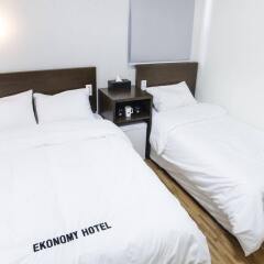 Отель Ekonomy Guesthouse Haeundae комната для гостей фото 3