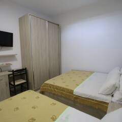 Отель Idrizi Apartment Албания, Берат - отзывы, цены и фото номеров - забронировать отель Idrizi Apartment онлайн комната для гостей